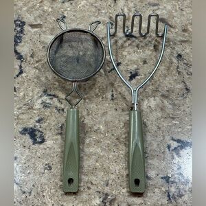 Vintage 1960’s-1970’s avocado green Kitchen Tool Set
